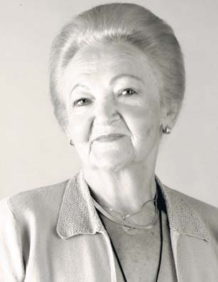 Lola Schonberger